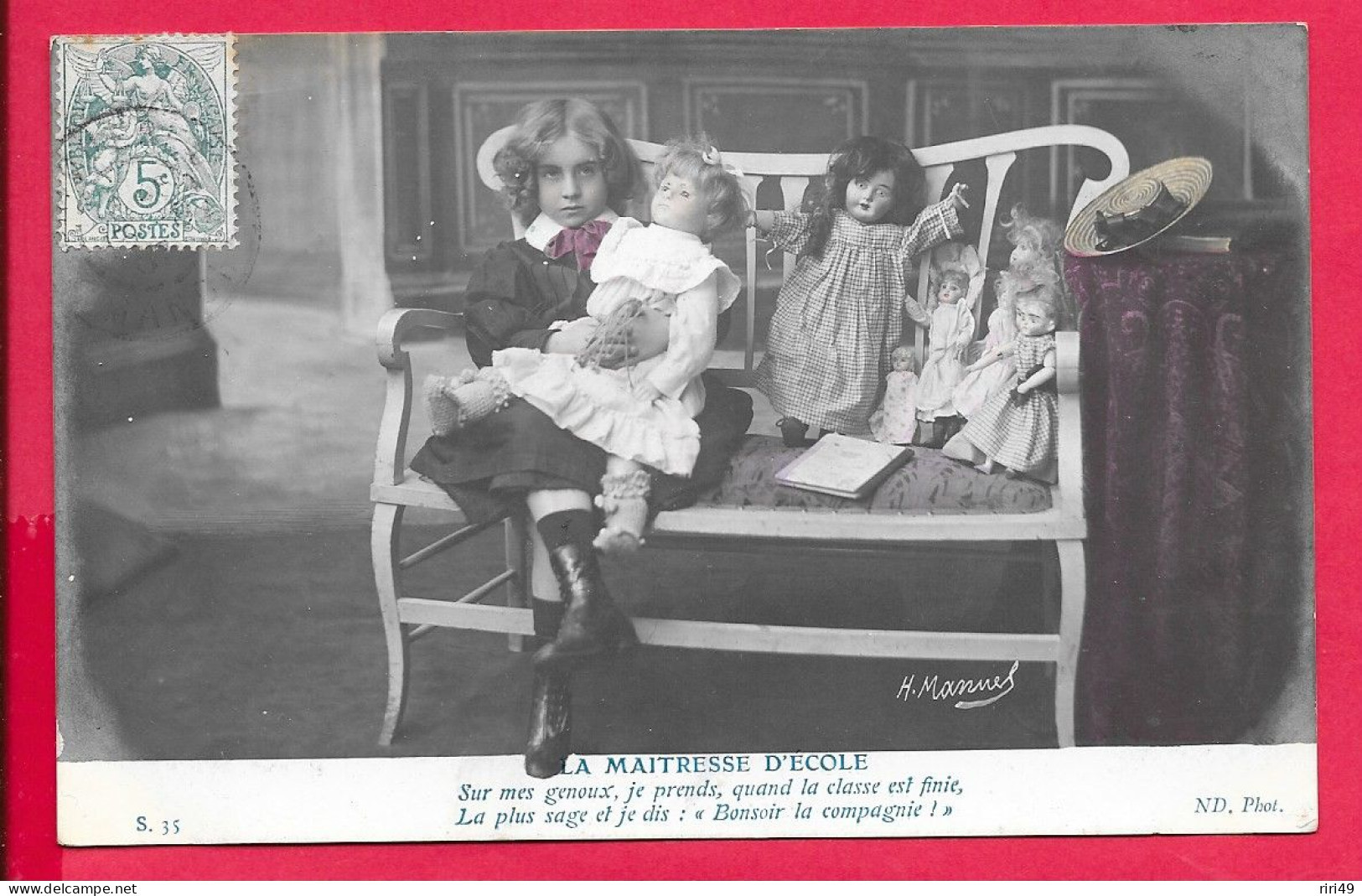 CPA La Maitresse D'école, Jeune Fille, Fillette, Jouets Poupées, Voyagées 1907 Voir Scanne ND Phot "la Classe Est Finie" - Schulen