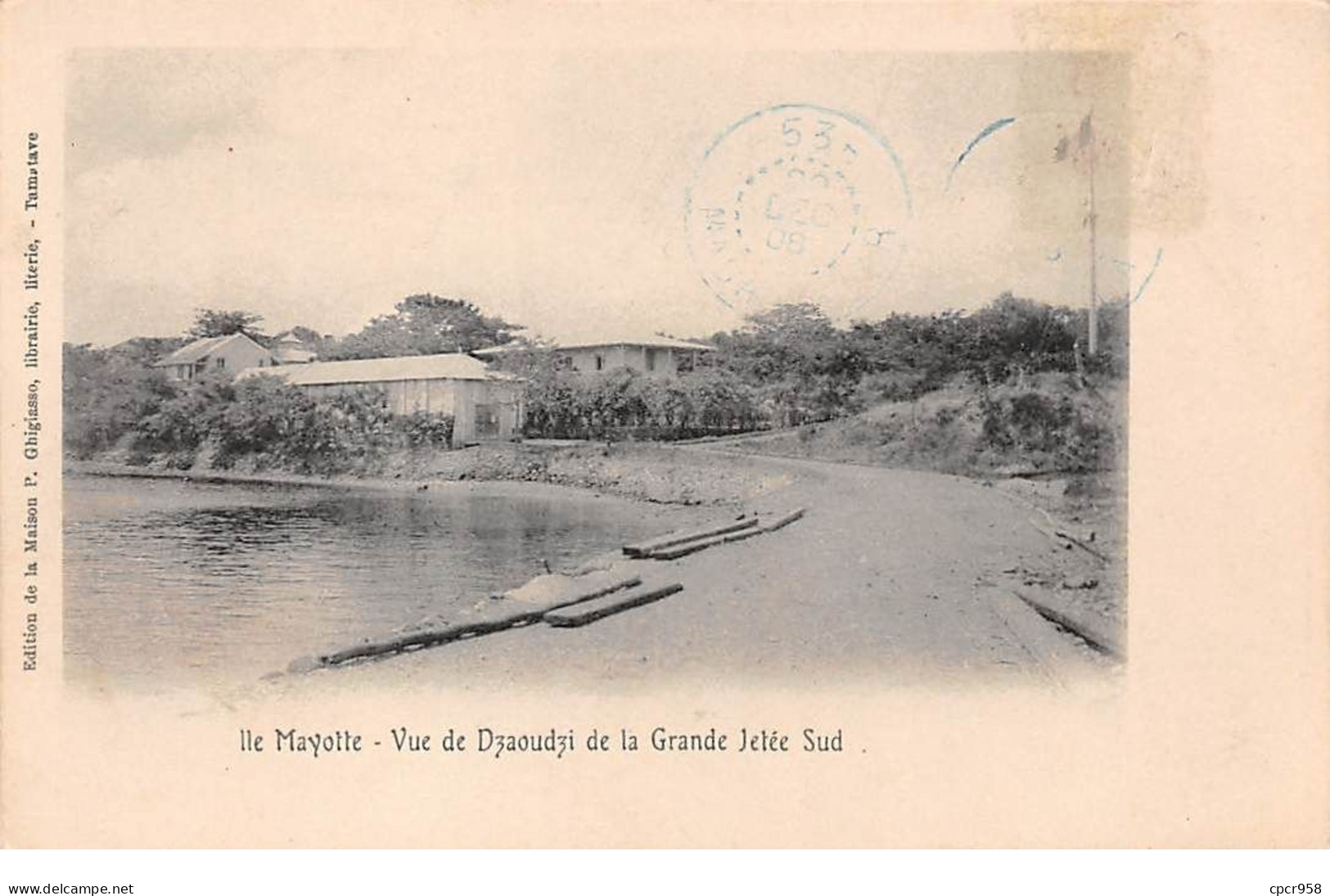 Mayotte - N°68768 - Vue De Djaudji De La Grande Jetée Sud - Mayotte