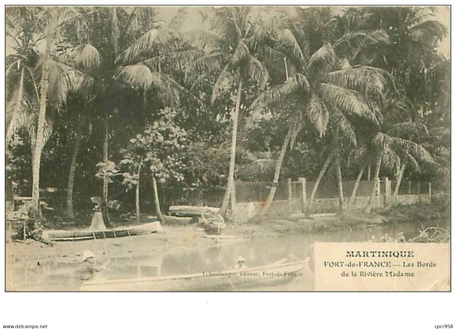 MARTINIQUE.n°198.FORT DE FRANCE.LES BORDS DE LA RIVIERE MADAME - Fort De France