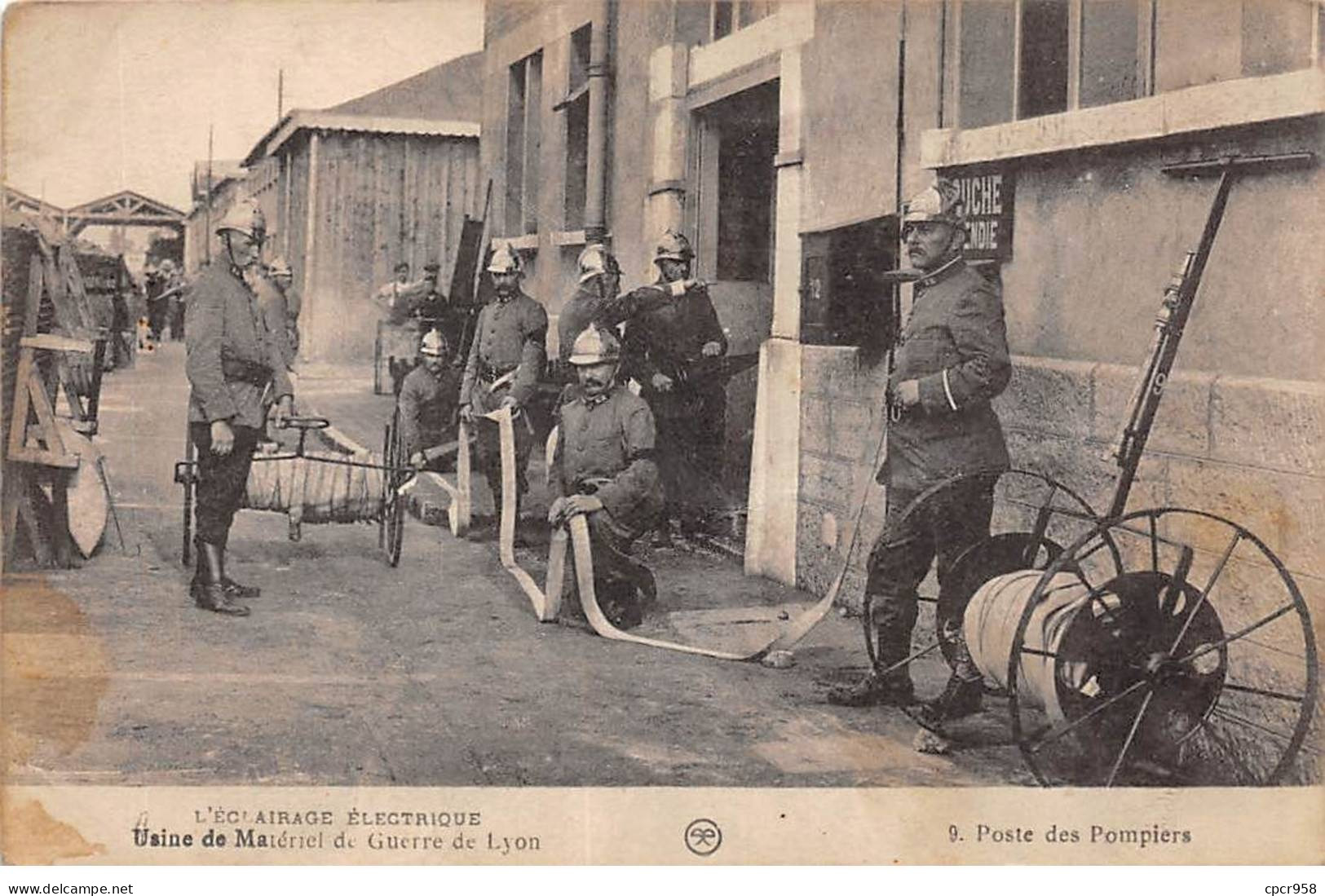 METIER - SAN37037 - Usine De Matériel De Guerre De Lyon - L'Eclairage électrique - Poste Des Pompiers - Bombero