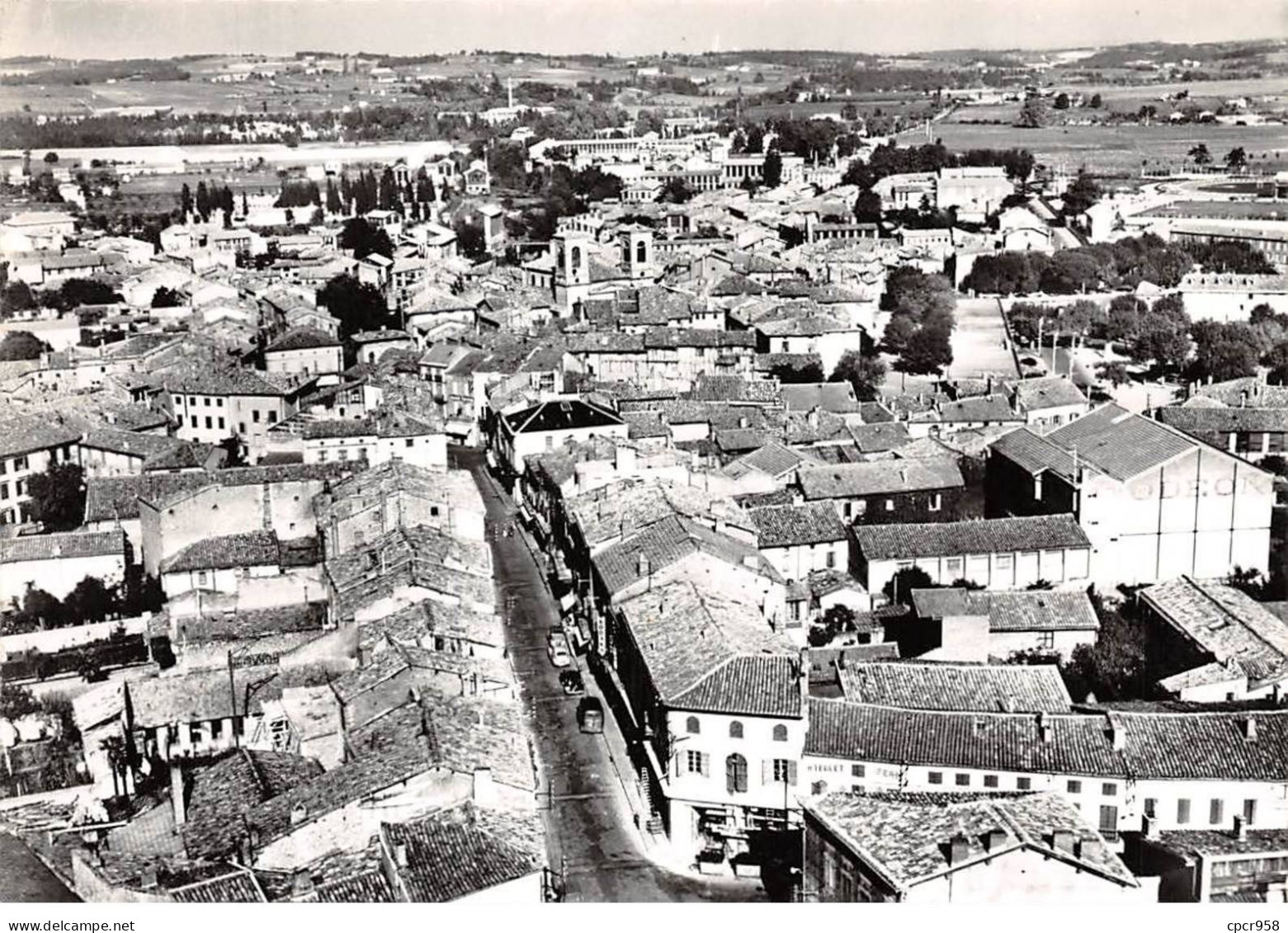 81 . N°sac10765 . GRAULHET . Rue St-projet Et Vue Générale N°9 . En Avion Au Dessus De . Cpsm 10X15 Cm . LAPIE - Graulhet