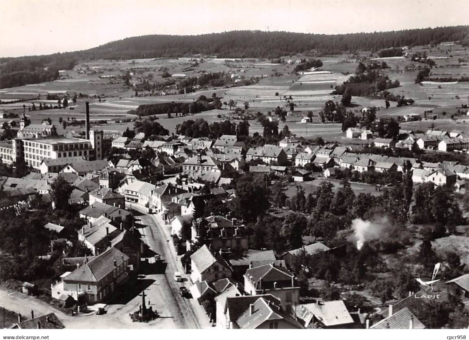 88 . N°sac11186 . FRAIZE . Rue De La Gare N°4 . En Avion Au Dessus De . Cpsm 10X15 Cm . LAPIE - Fraize