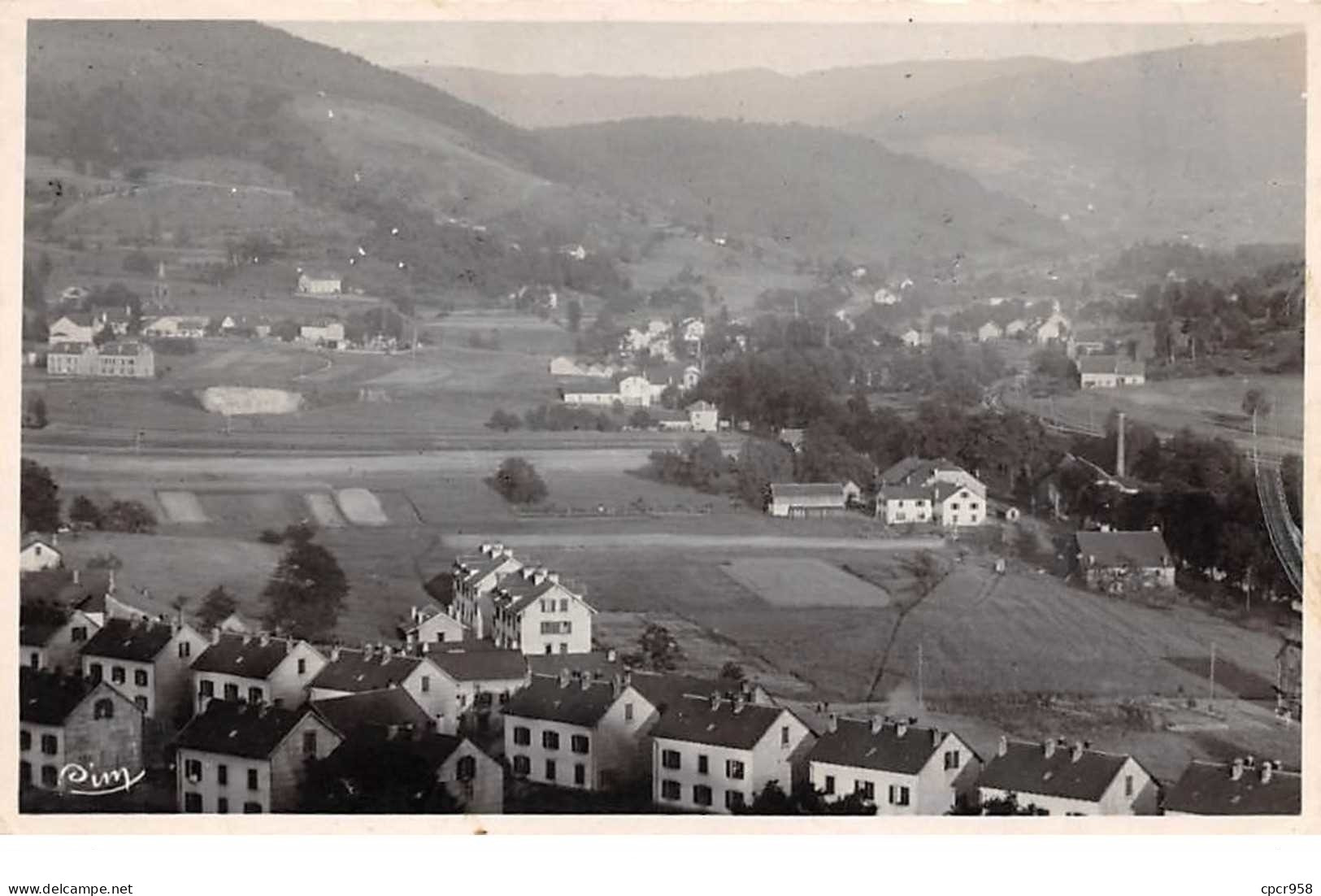 88 . N°101694  . Cpsm .9x14 Cm  .fresse Sur Moselle .vue Generale . - Fresse Sur Moselle