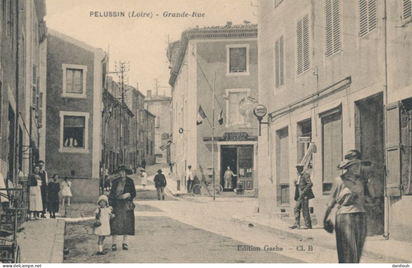 42 // PELUSSIN   Grande Rue    Edit Gache - Pelussin