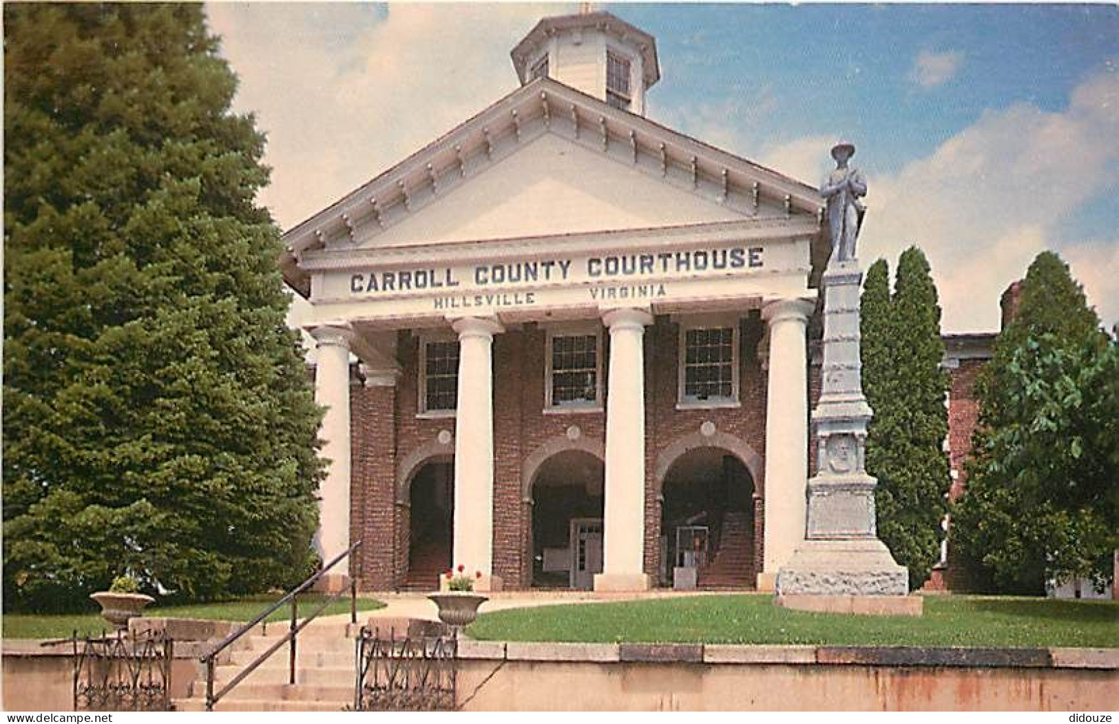 Etats Unis - Hillsville - Carroll County Courthouse - Etat De Virginie - Virginia State - CPSM Format CPA - Carte Neuve  - Sonstige & Ohne Zuordnung
