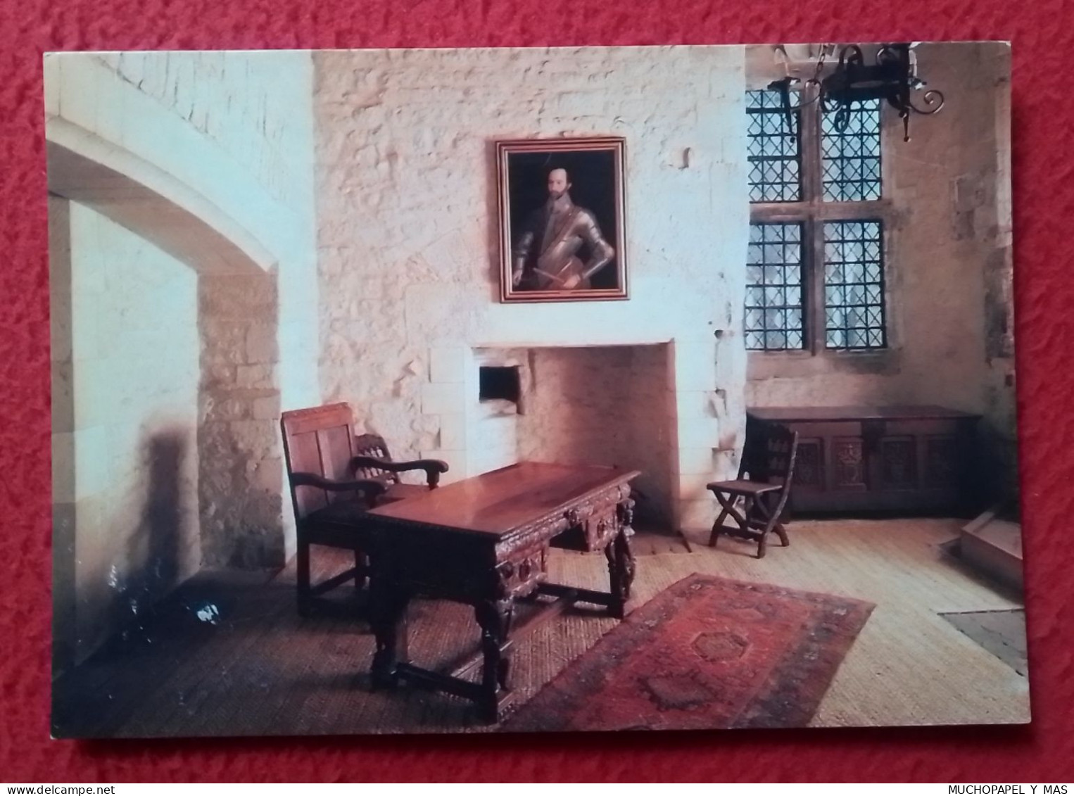 POSTAL POST CARD TOWER OF LONDON TORRE DE LONDRES BLOODY TOWER LOWER CHAMBER..WITH PORTRAIT OF SIR WALTER RALEIGH..UK... - Tower Of London