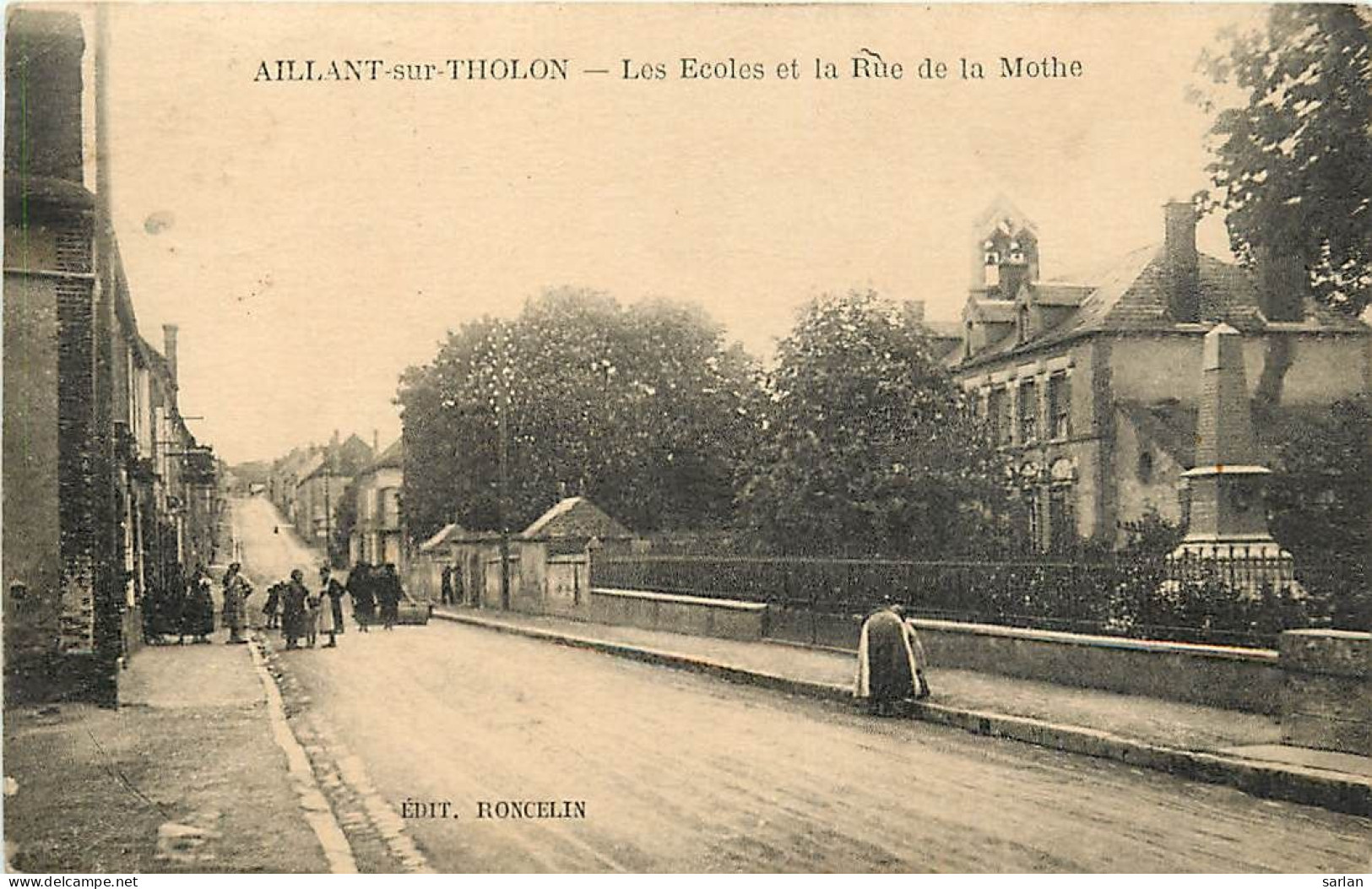 89 , AILLANT SUR THOLON , Ecoles Et Rue De La Mothe , * 485 81 - Aillant Sur Tholon