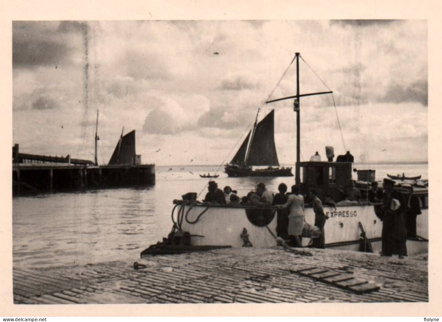 Lisboa - Lisbonne - Photo Ancienne Originale - Le Port Sur Le Tage - Bateau Expresso - Portugal - 6x8,5 Cm - Lisboa