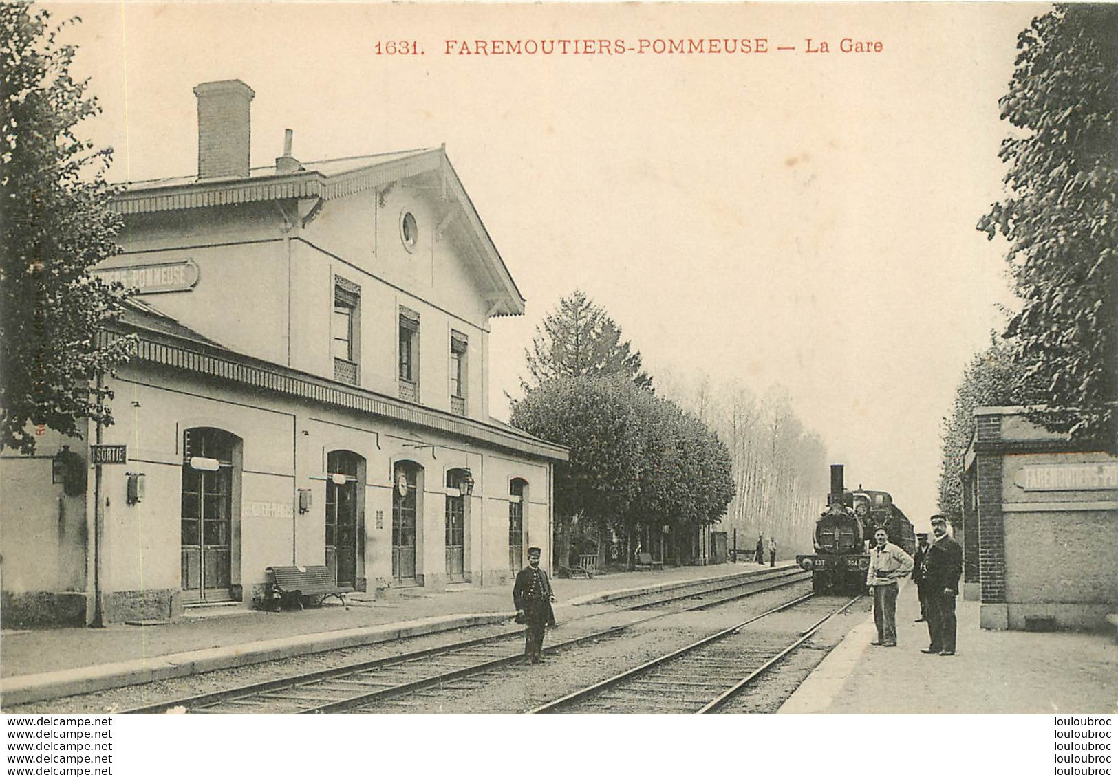 FAREMOUTIERS POMMEUSE LA GARE AVEC LE TRAIN - Faremoutiers