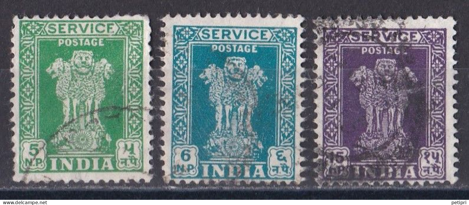 Inde  - Timbre De Service  Y&T N°  17  18  Et  19 A  Oblitérés - Dienstmarken
