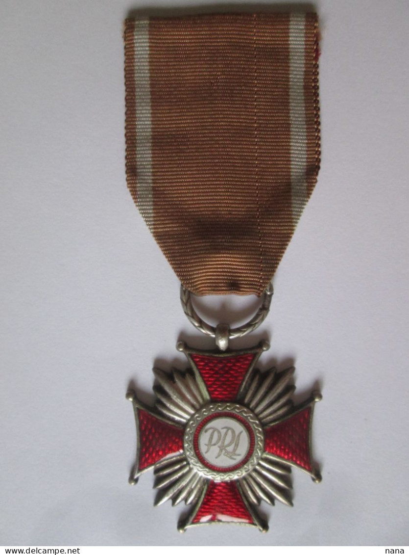 Pologne Ordre De La Croix Du Merite Pour Civils 2e Cls.vers'60/Poland Order Of The Cross Of Merit Civilians 2nd Class60s - Sonstige & Ohne Zuordnung