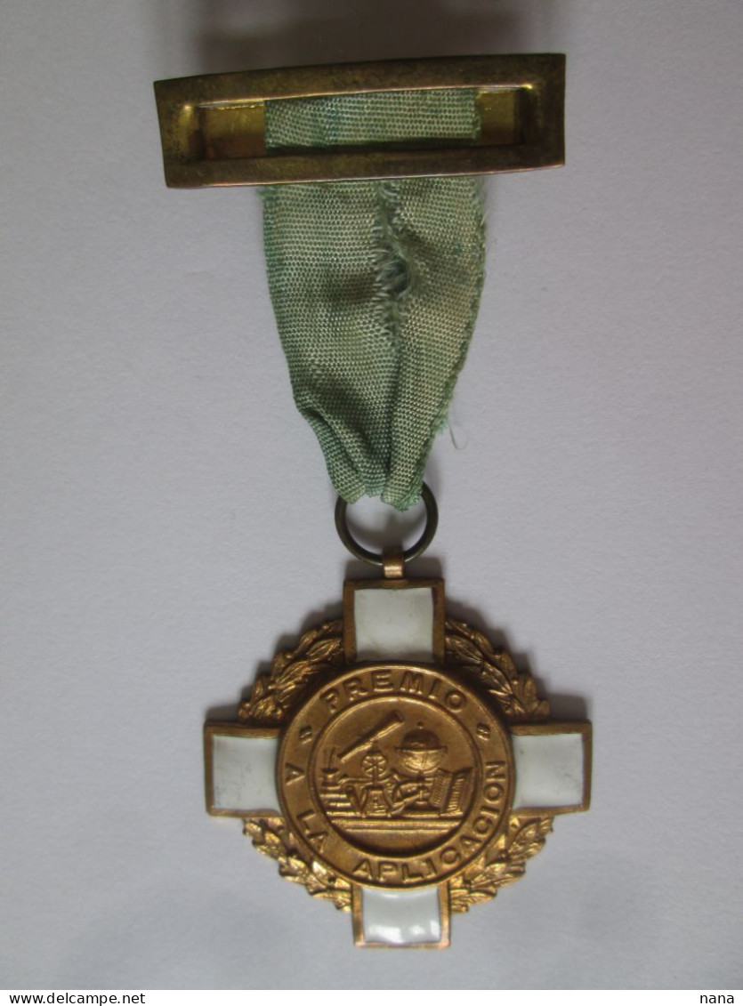 Espagna Medaille Premio A La Aplicacion Vers 1940/Spain Application Award Medal Around 1940 - Espagne