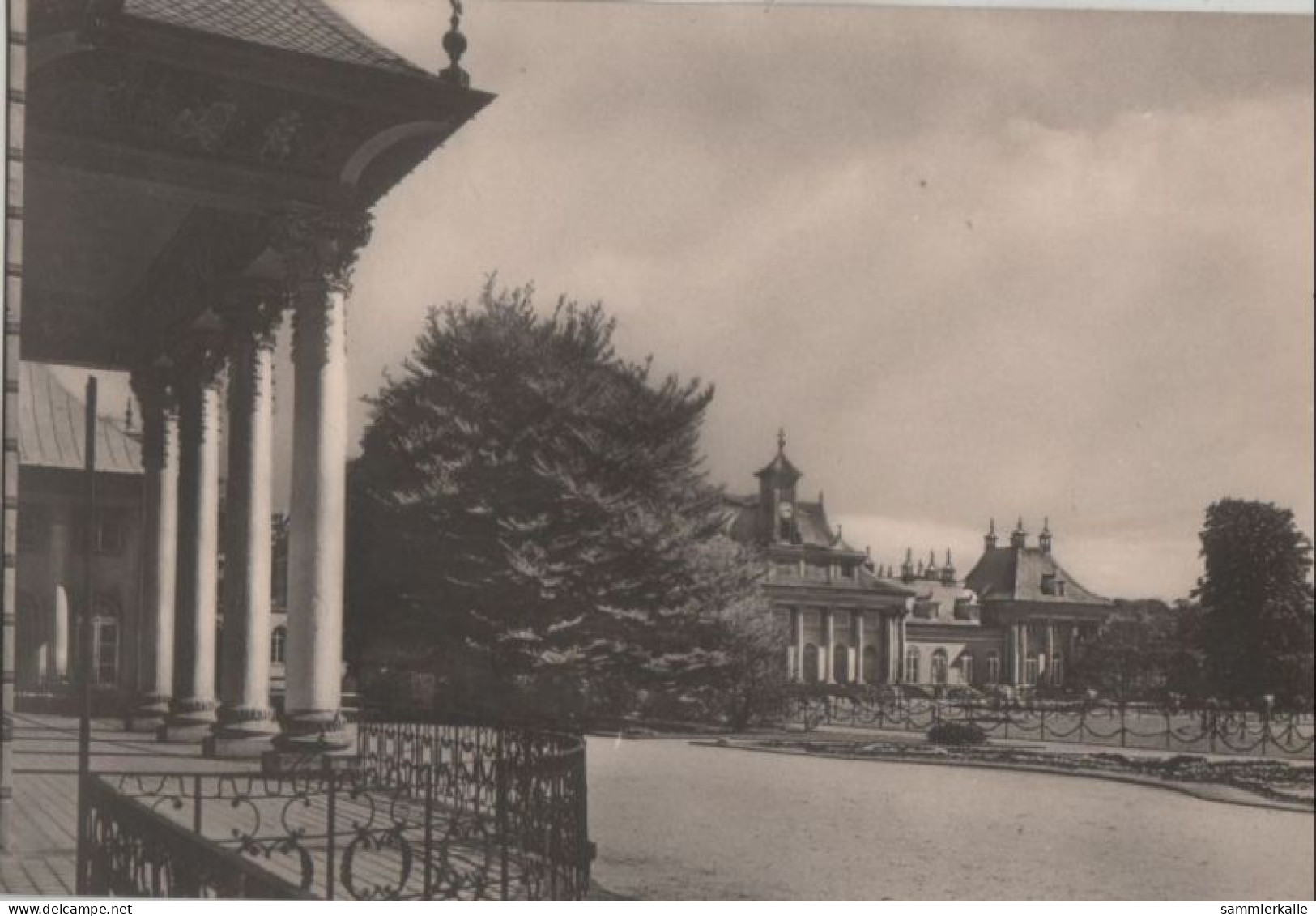 81911 - Dresden-Pillnitz - Schloss, Blick Vom Bergpalais - 1974 - Pillnitz