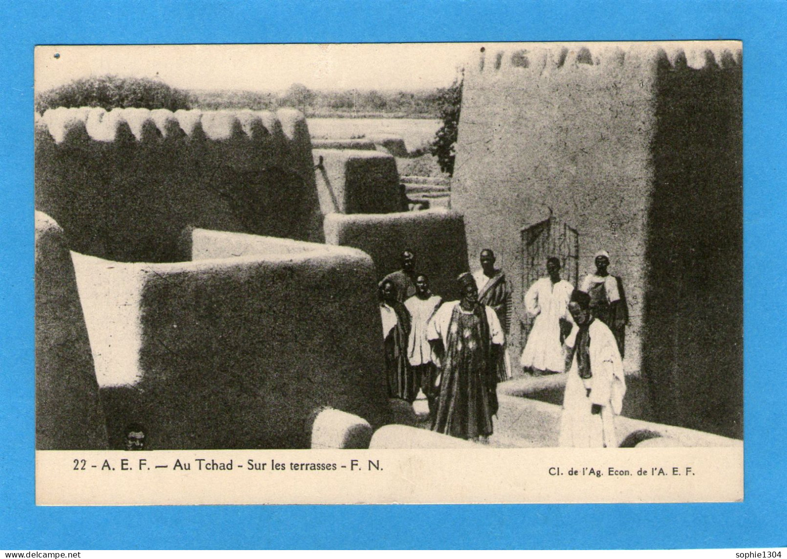 Au TCHAD - Sur Les Terrasses - Tchad