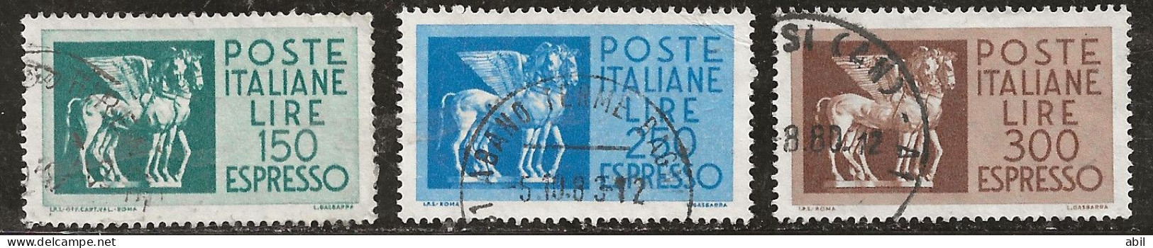 Italie 1968-1976 N°Y.T. ; EX. 45 à 47 Obl. - Eilpost/Rohrpost