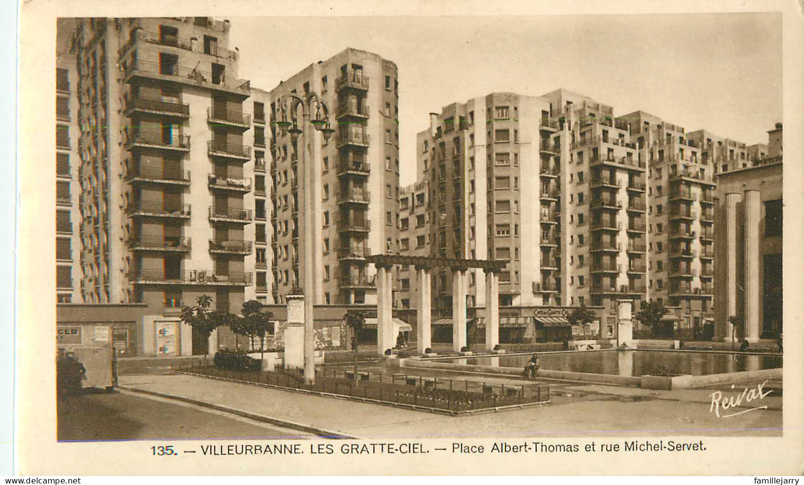 23160 - VILLEURBANNE - LES GRATTE CIEL / PLACE ALBERT THOMAS ET RUE MICHEL SERVET - Villeurbanne