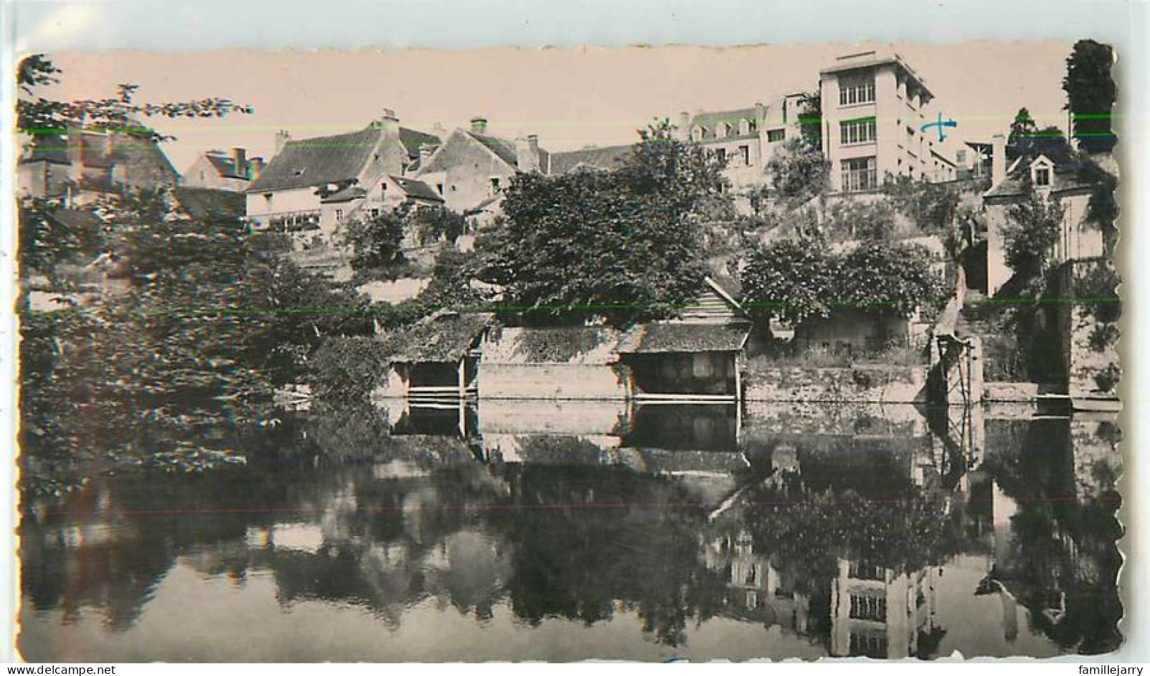 17832 - BEAUMONT SUR SARTHE - CPSM - PENSIONNAT LA MOTTE - Beaumont Sur Sarthe