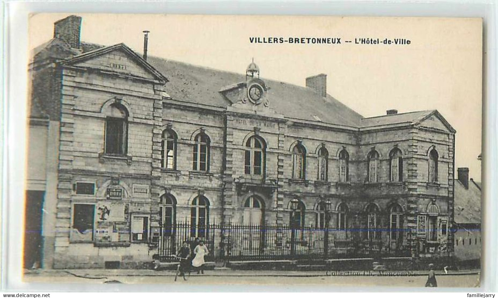 17380 - VILLERS BRETONNEUX - L HOTEL DE VILLE - Villers Bretonneux