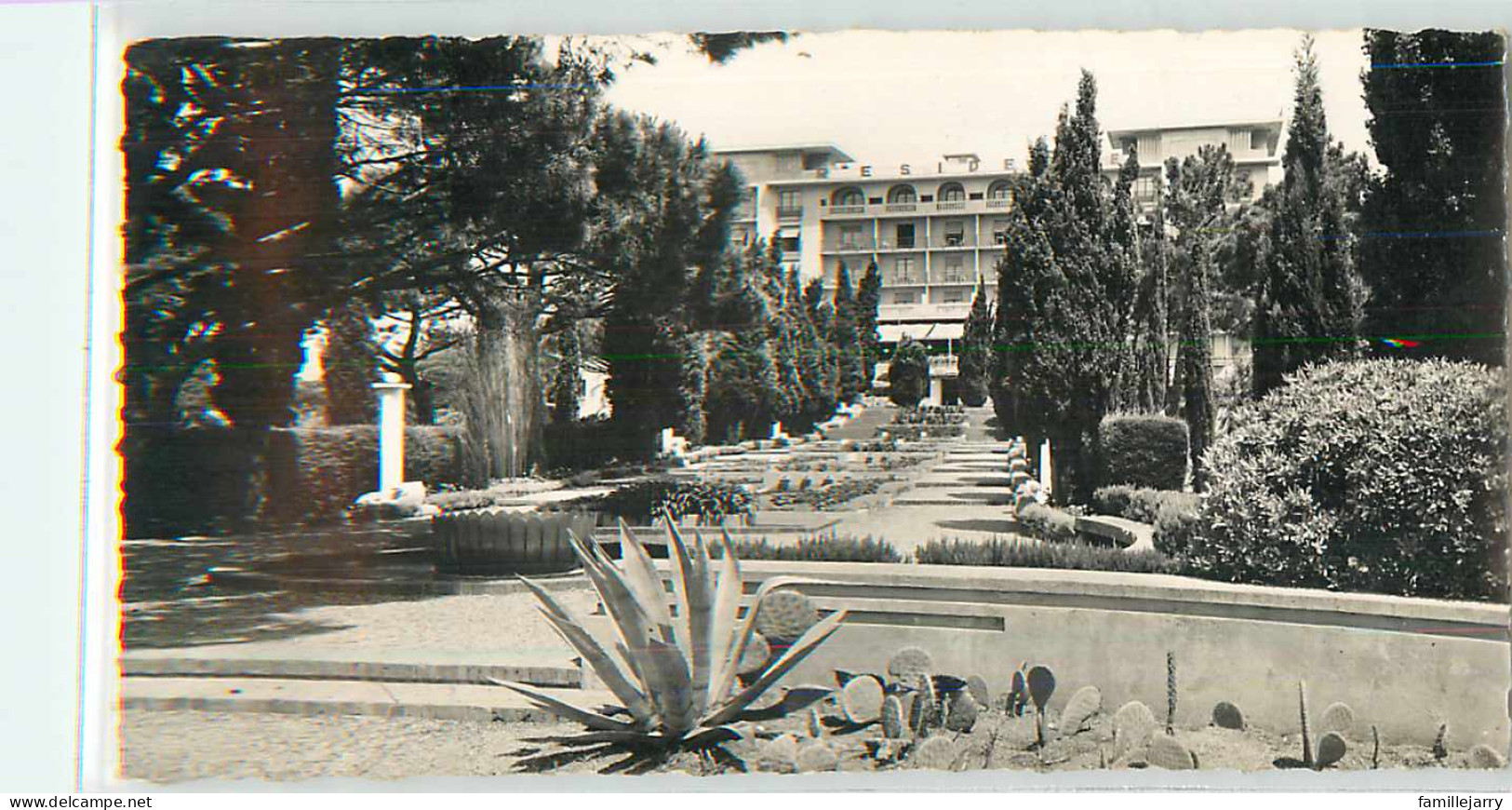 19528 - LES ISSAMBRES - CPSM - HOTEL LA RESIDENCE - Les Issambres