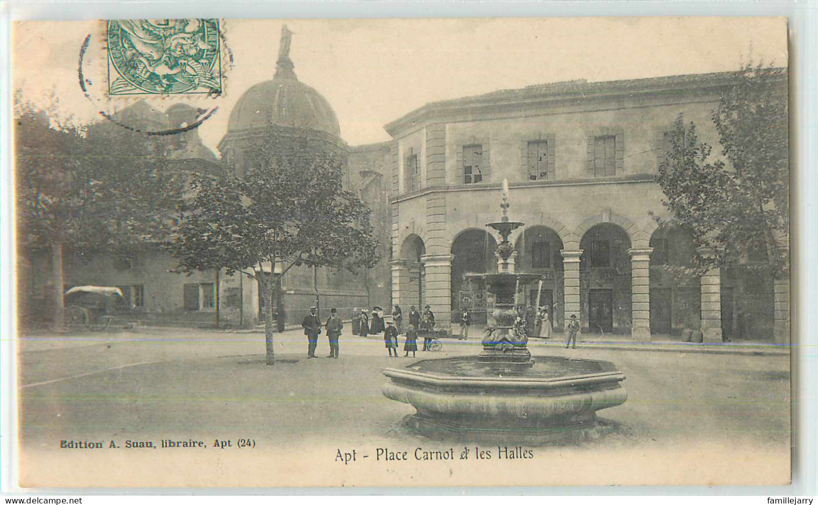 19920 - APT - PLACE CARNOT ET LES HALLES - Apt