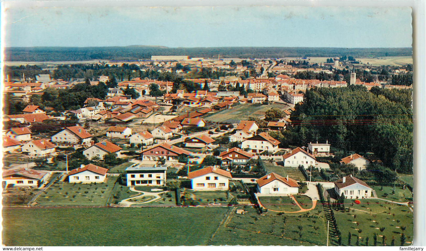 32898 - CHARMES - CPSM - VUE PANORAMIQUE AERIENNE ET NOUVEAU QUARTIER - Charmes