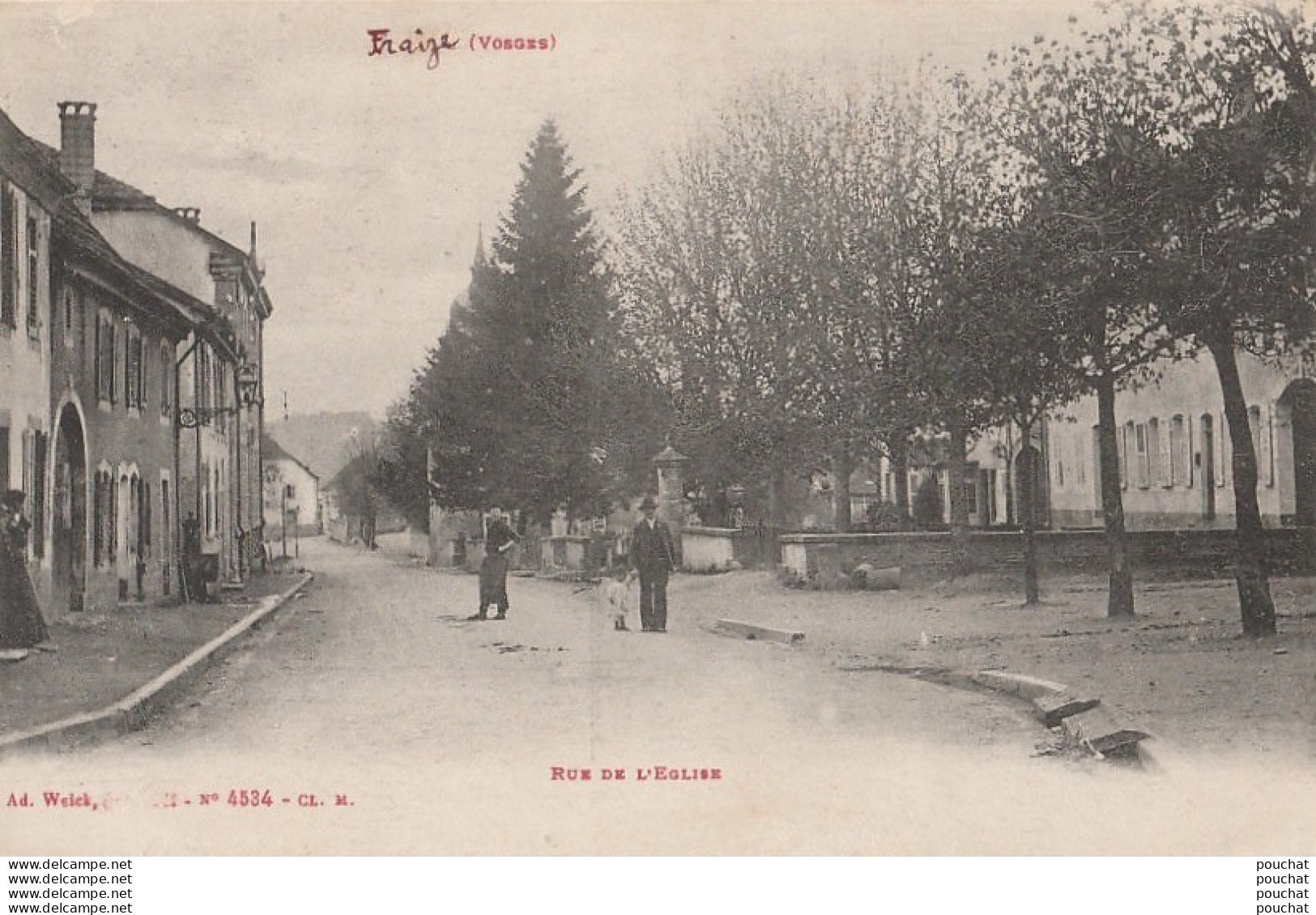 W7-88) FRAIZE (VOSGES) RUE DE L'EGLISE  - (ANIMATION - PERSONNAGES - HABITANTS -  2 SCANS ) - Fraize