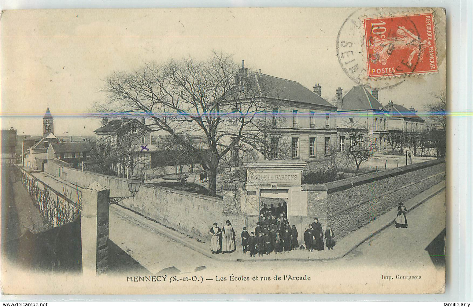 30286 - MENNECY - LES ECOLES ET RUE DE L ARCADE  - Mennecy