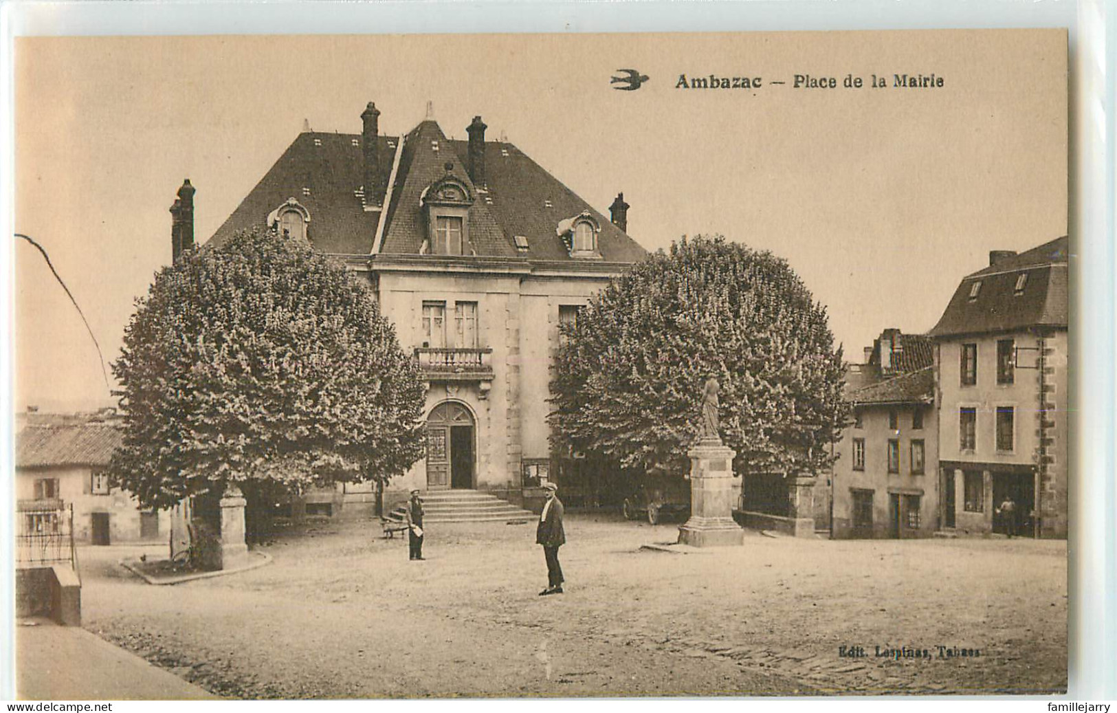 33121 - AMBAZAC - PLACE DE LA MAIRIE - Ambazac