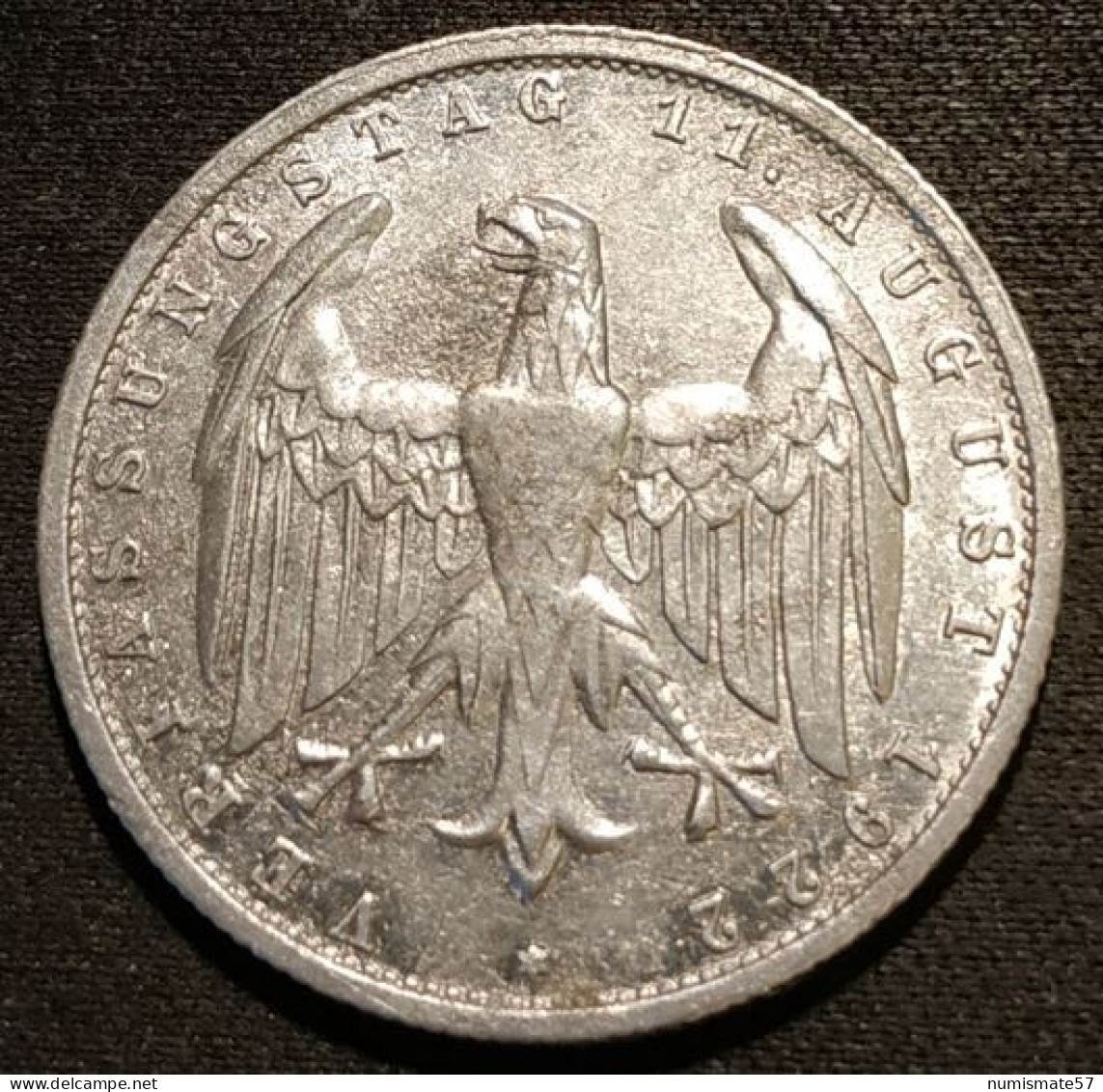ALLEMAGNE - GERMANY - 3 MARK 1922 A - Anniversaire De La Constitution De La Weimar - KM 29 - 3 Mark & 3 Reichsmark