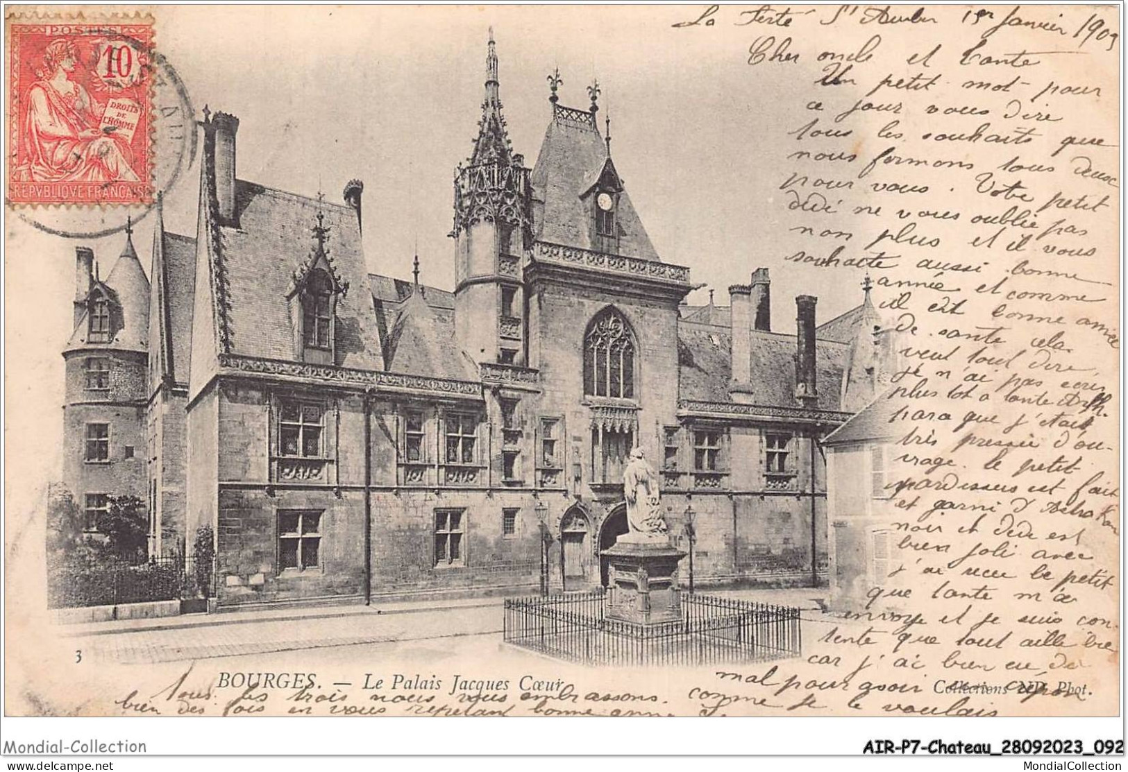 AIRP7-CHATEAU-0736 - Bourges - Le Palais Jacques Coeur - Châteaux