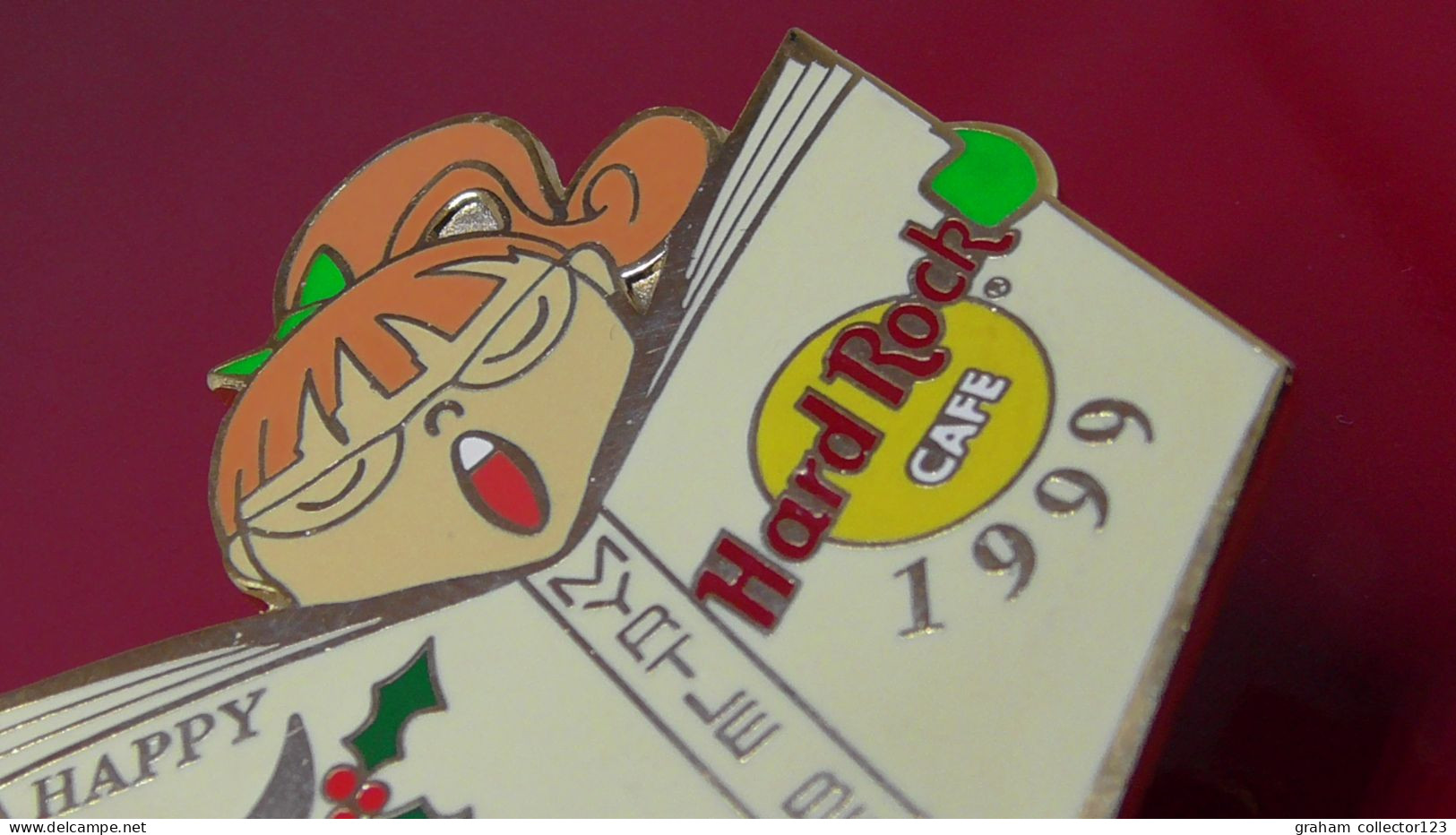 Hard Rock Cafe Enamel Pin Badge Myrtle Beach USA Caroler Carol Singer 1999 Festive Christmas Happy Holidays