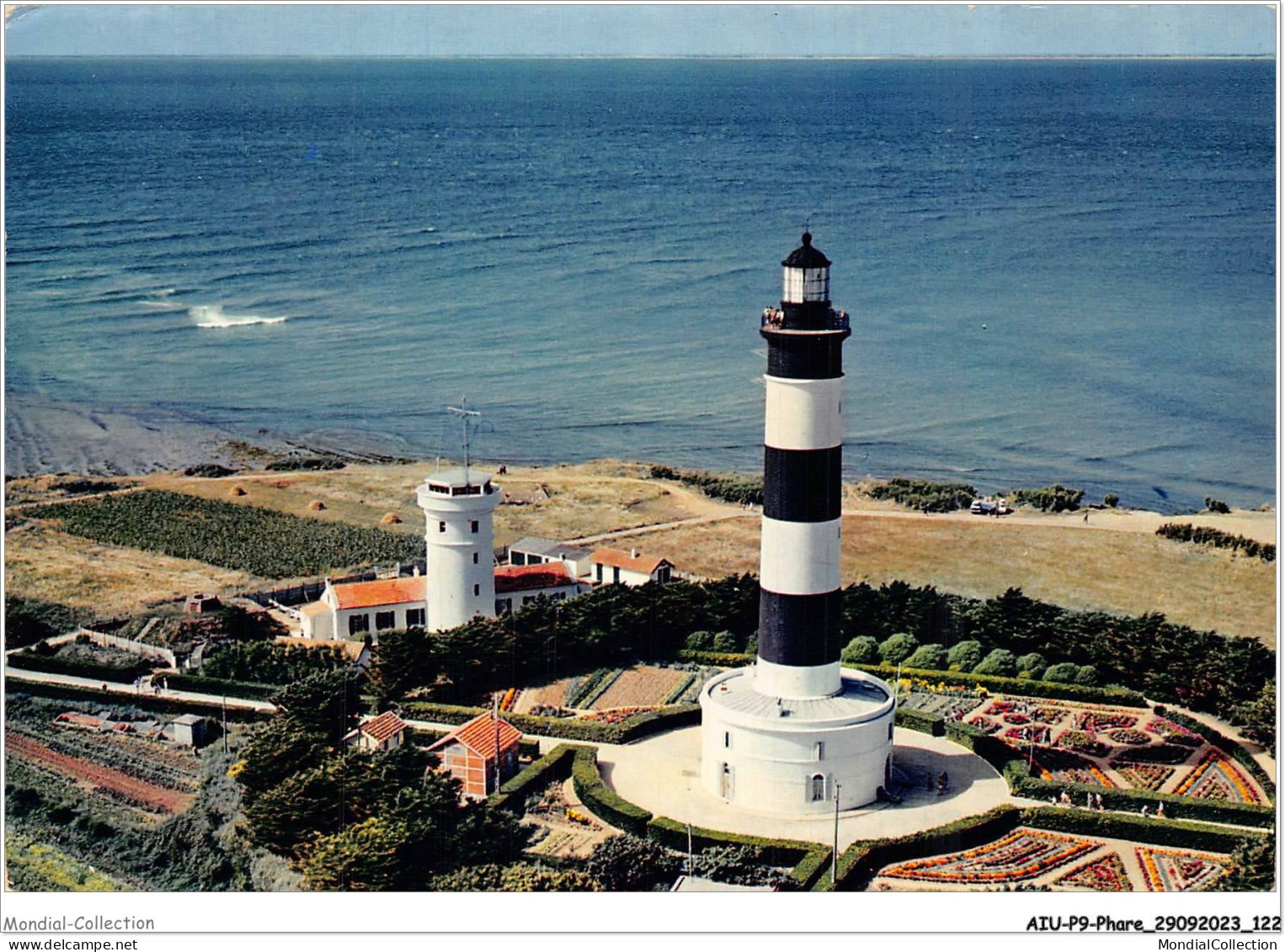 AIUP9-0860 - PHARE - La France Vue Du Ciel - Ile D'orleron - Lighthouses