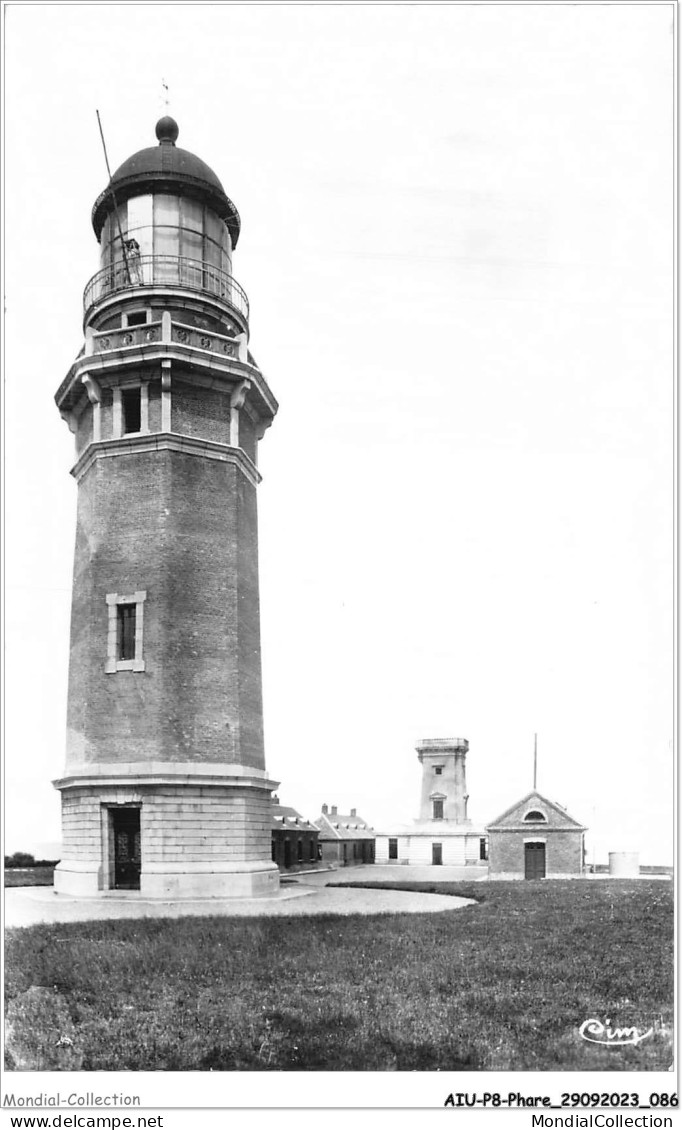 AIUP8-0732 - PHARE - Ste-marguerite-sur-mer - L'ancien Phare - Lighthouses