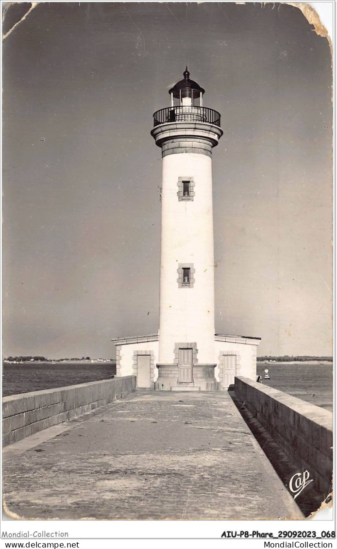 AIUP8-0723 - PHARE - Saint-nazaire - Le Phare Du Vieux Mole - Lighthouses