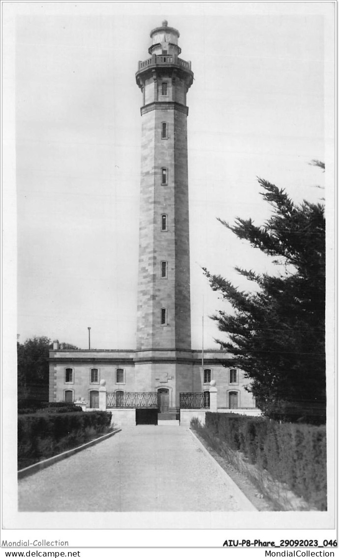 AIUP8-0712 - PHARE - Ile De Ré - Le Phare Des Baleines Au Nord De L'ile - Lighthouses