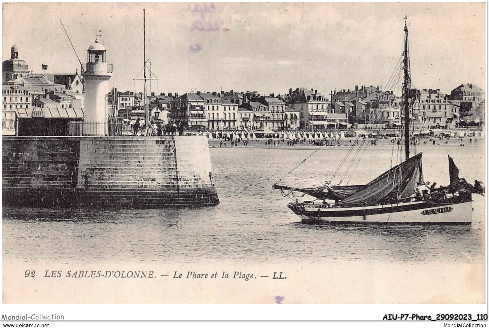AIUP7-0648 - PHARE - Les Sables-d'olonne - Le Phare Et La Plage - Lighthouses