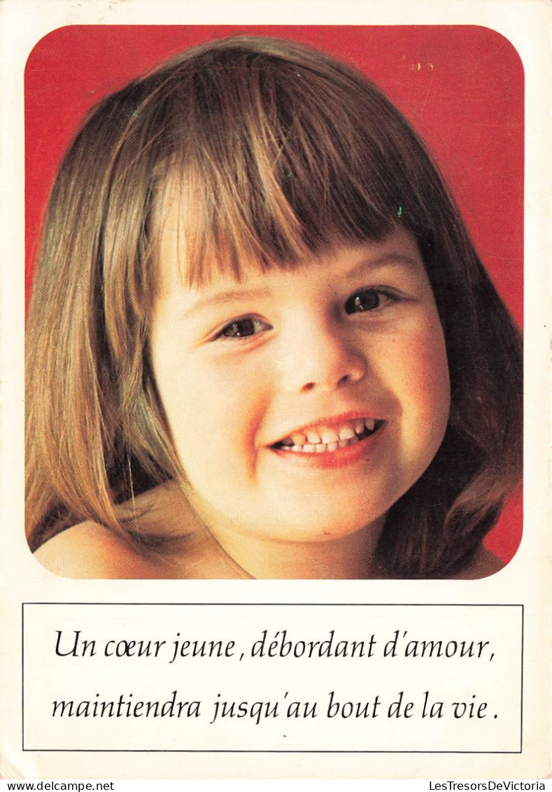 ENFANTS - Un Cœur Jeune Débordant D'amour Maintiendra Jusqu'au Bout De La Vie - Colorisé - Animé - Carte Postale - Portraits