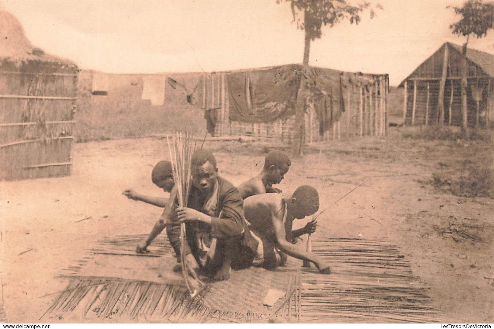 CONGO BELGE - Vannerie Indigène - Animé - Carte Postale Ancienne - Congo Belge