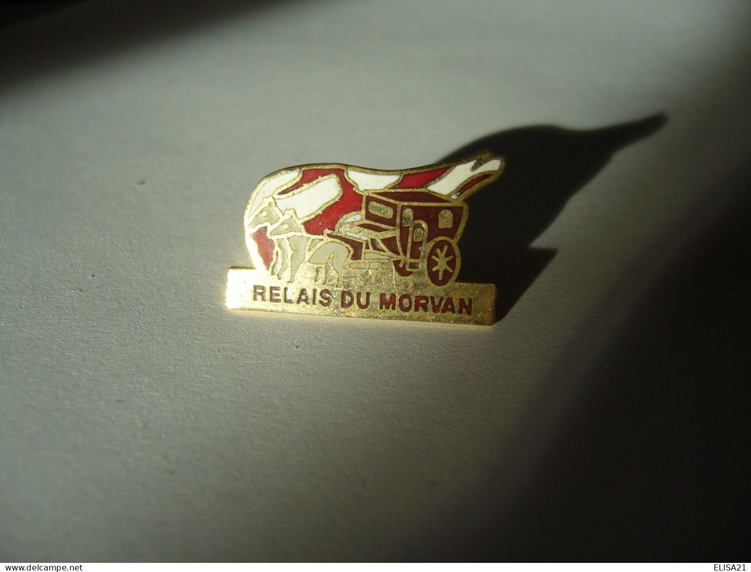 PIN'S PINS PIN PIN’s ピンバッジ RELAIS DU MORVAN THEME RESTAURANT - Lebensmittel