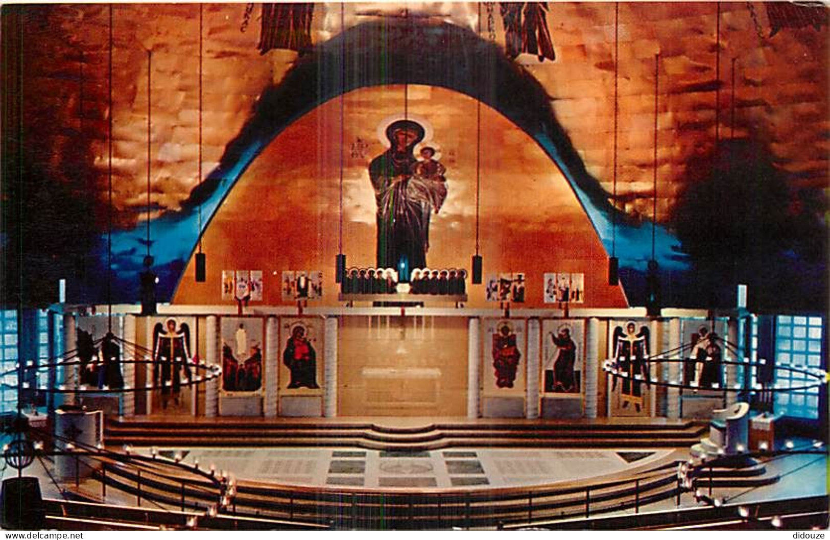 Etats Unis - Oakland - Greek Orthodox Church Of The Ascension - Interior Of Dome And Nave Viewed From The Choir Loft - A - Oakland