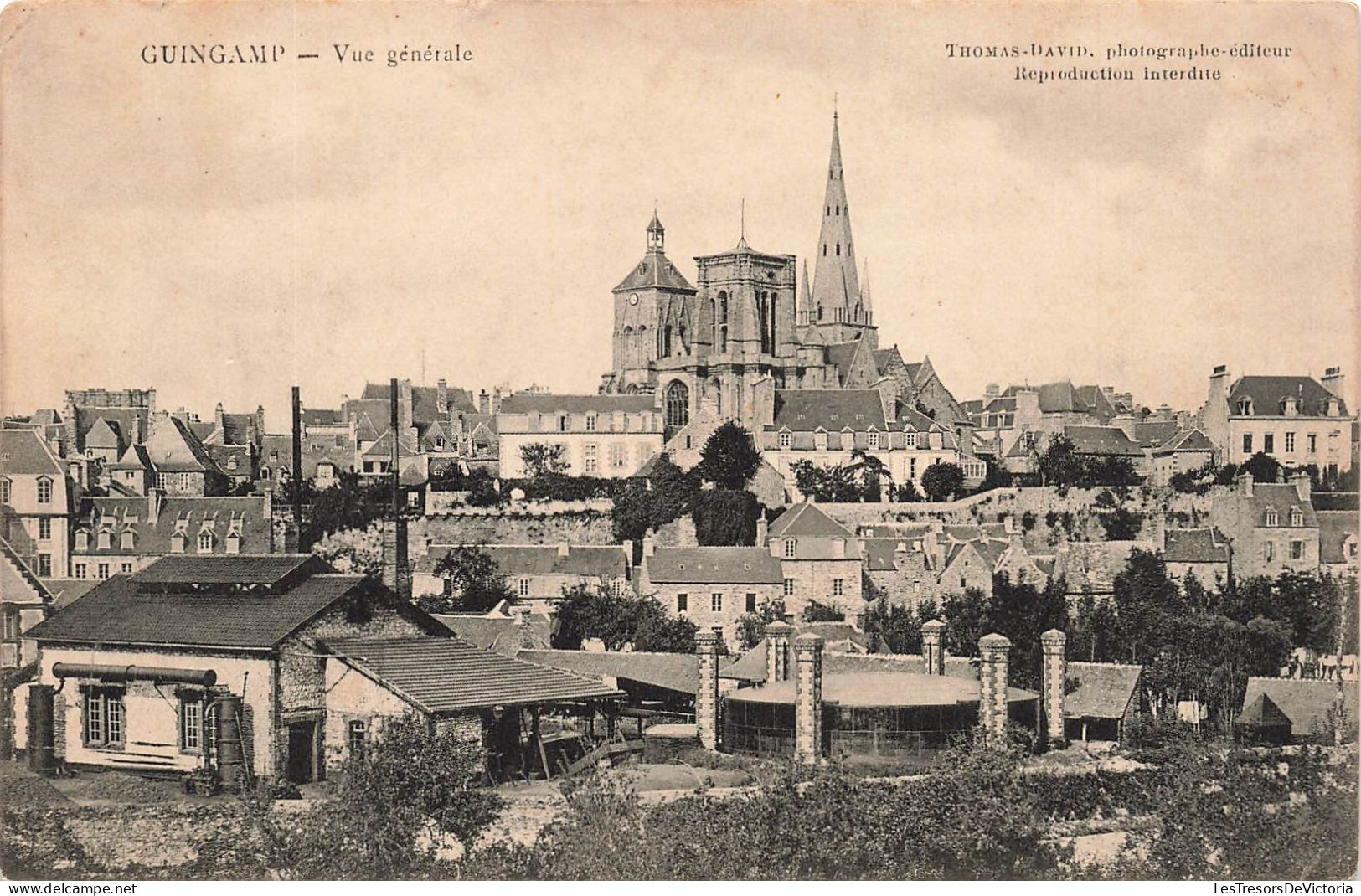 FRANCE - Guingamp - Vue Générale - Vue D'ensemble De La Ville - église - Thomas David - Carte Postale Ancienne - Guingamp
