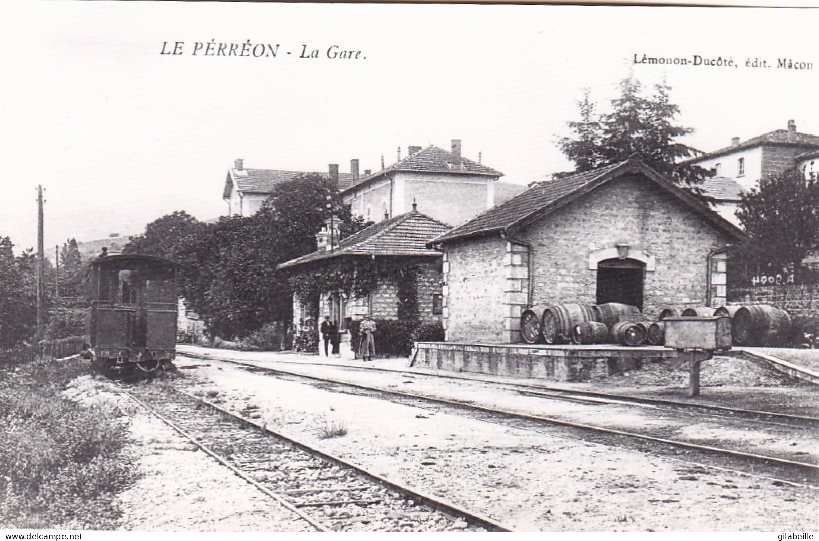 Photo - 69 - Rhone - LE PERREON -  - La Gare Du Chemin De Fer Du Beaujolais  - Ligne De Monsols-  Retirage - Non Classés
