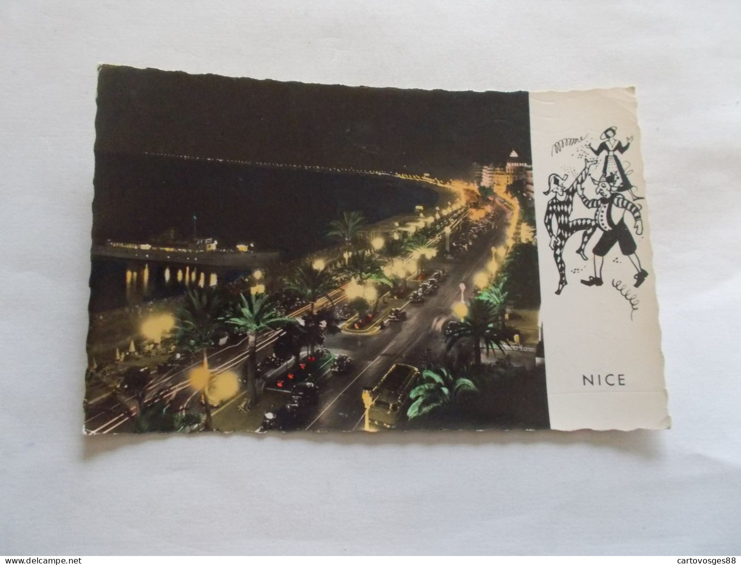 NICE  ( 06 Alpes Maritimes )  LA PROMENADE DES ANGLAIS  LA NUIT    VIEILLES AUTOS  AVEC PETITE ILLUSTRATION - Niza La Noche