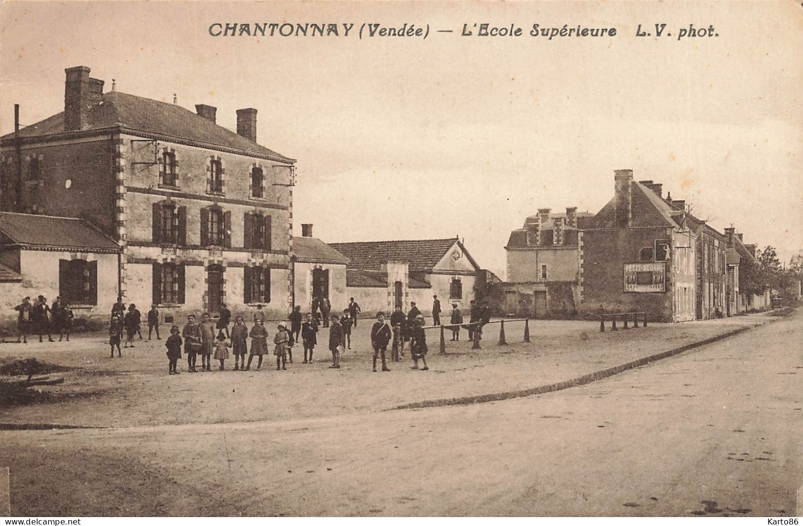 Chantonnay * école Supérieure * Place Village Enfants - Chantonnay