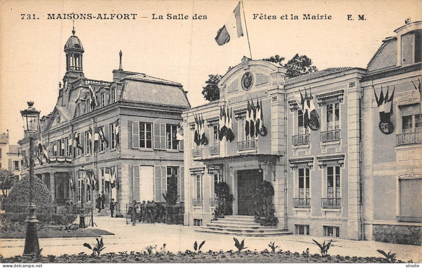 24-4163 : MAISONS-ALFORT. LA SALLE DES FETES ET MAIRIE - Maisons Alfort