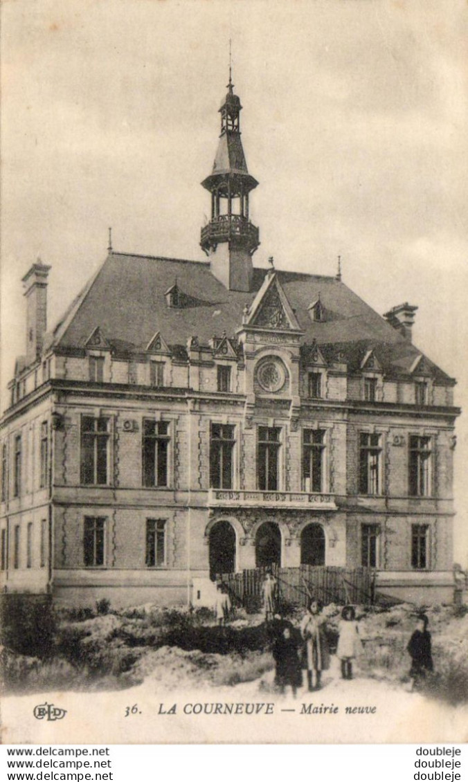 D93  LA COURNEUVE  Mairie Neuve - La Courneuve