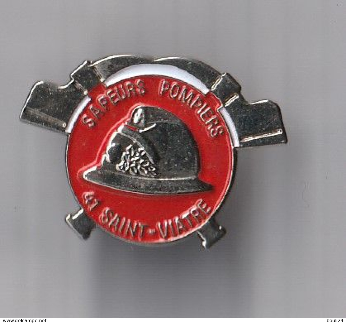 PIN'S THEME POMPIERS  DE SAINT VIATRE EN LOIR ET CHER - Brandweerman