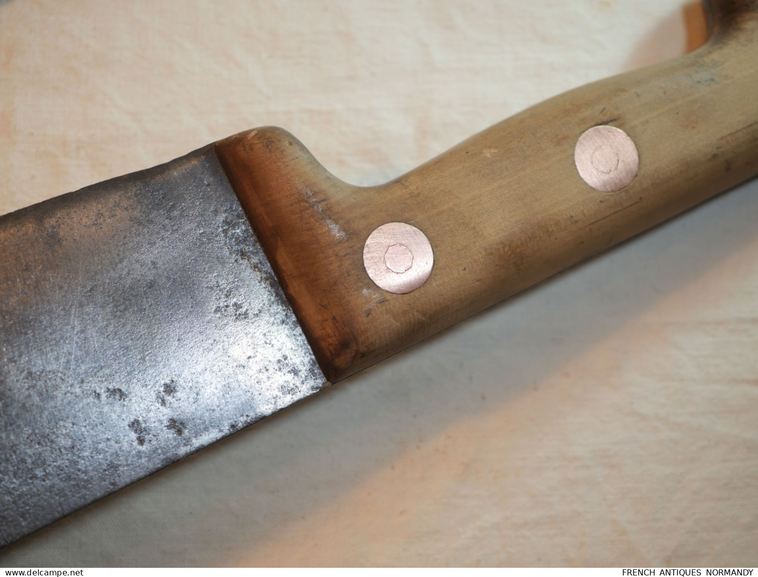 Couteau machette avec étui sans doute militaire - époque après guerre ou WWII   Longueur lame 39 cm