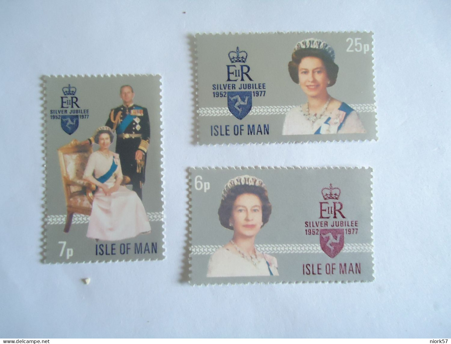 ISLE OF MAN   MNH  STAMPS KING   QUEEN JUBILEE 1977 - Isola Di Man