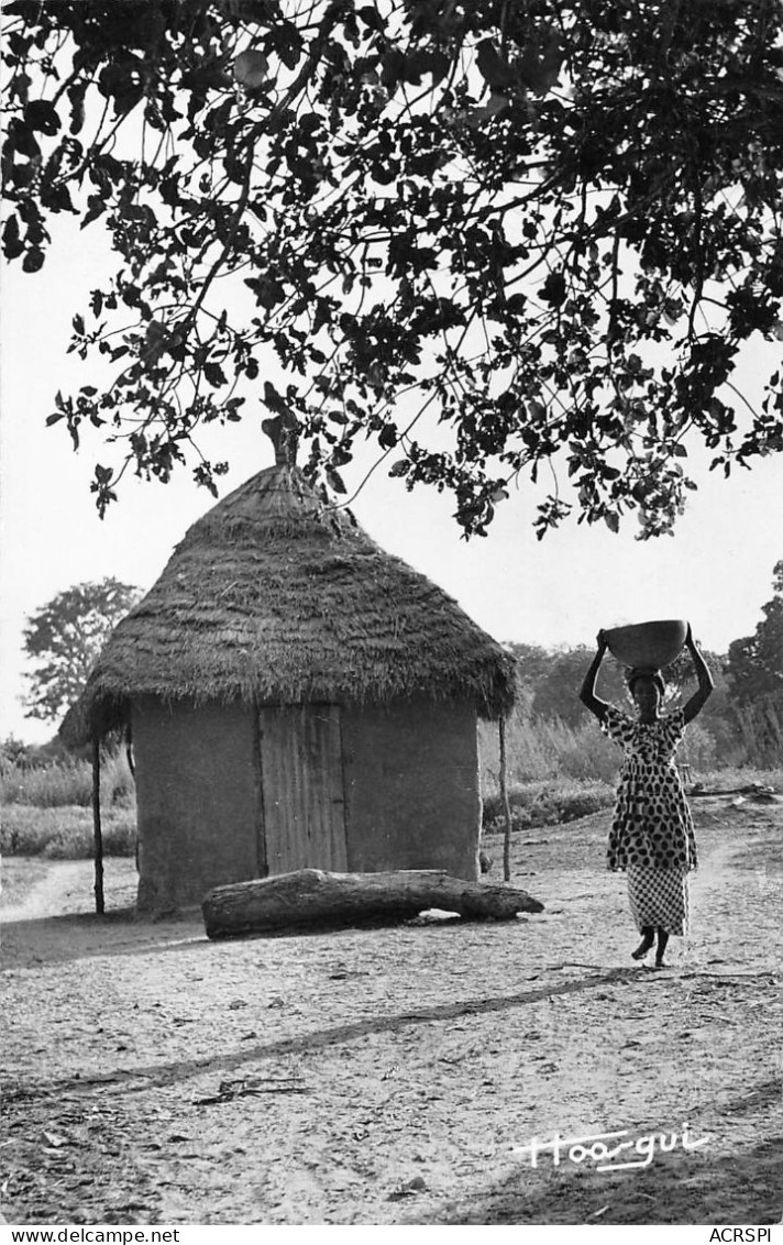 NIGER NIAMEY. Depart Pour Le Marché . Collection SOUCHETTE Non Circulé édition Hoa-Qui (Scan R/V) N° 14 \MP7117 - Niger